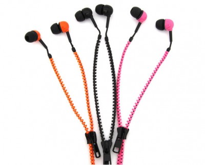 tradus-zipper-earphones-nov-6-2013.jpg